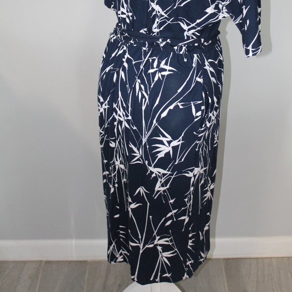 Banana Republic Tropical Print Wrap Dress - Picture 4 of 8